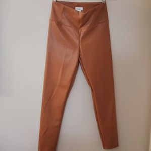 Matteson faux leather/ latex look legging pants size 4 tawny caramel
